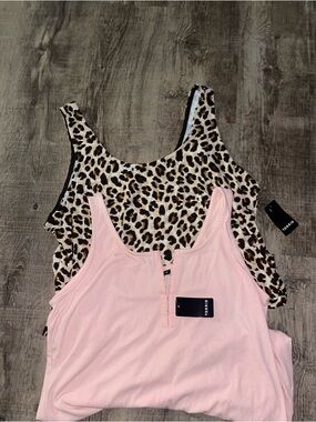 TORRID size 3 Tank lot